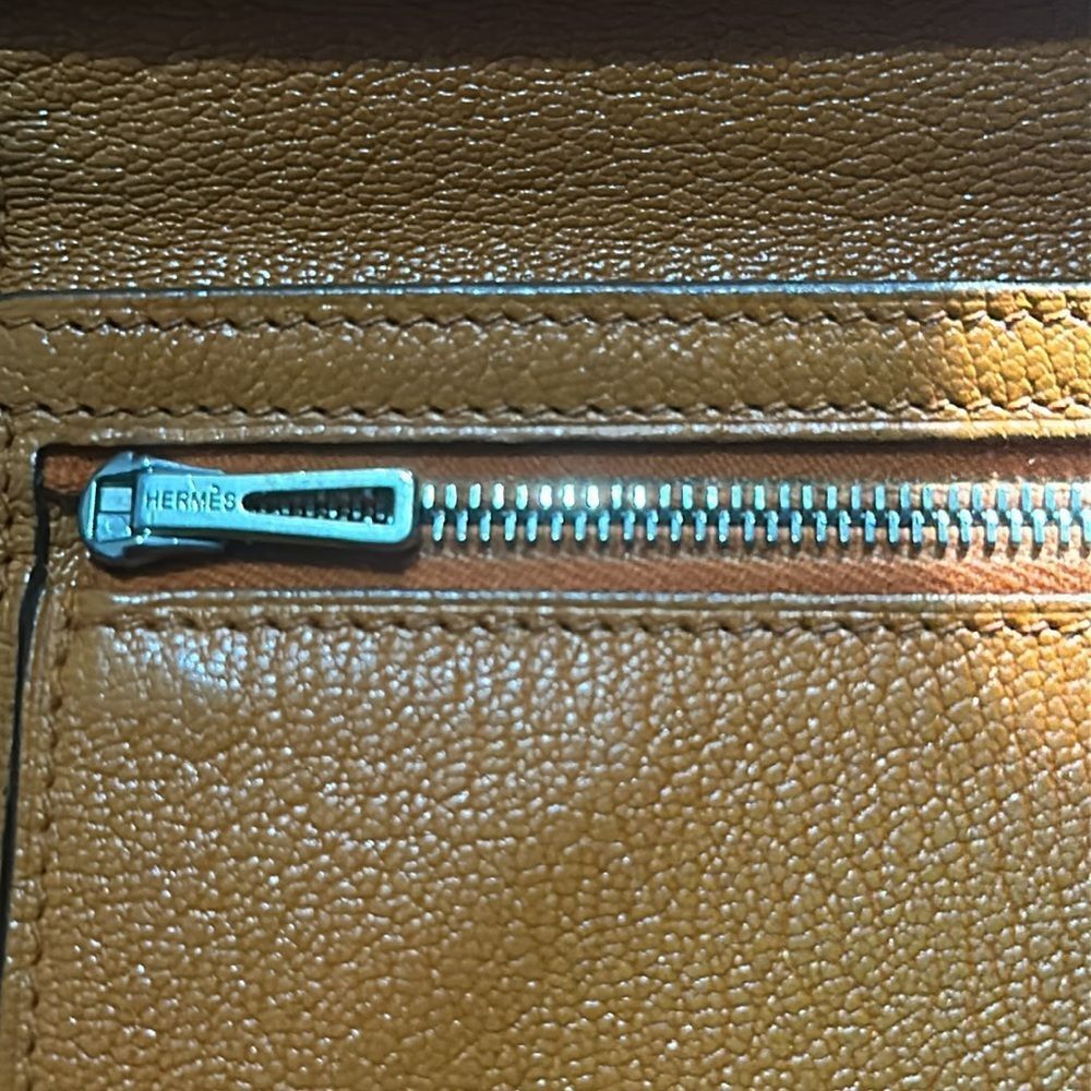 Hermes Leather Bearn Wallet. Orange & Brown - Picture 4 of 9